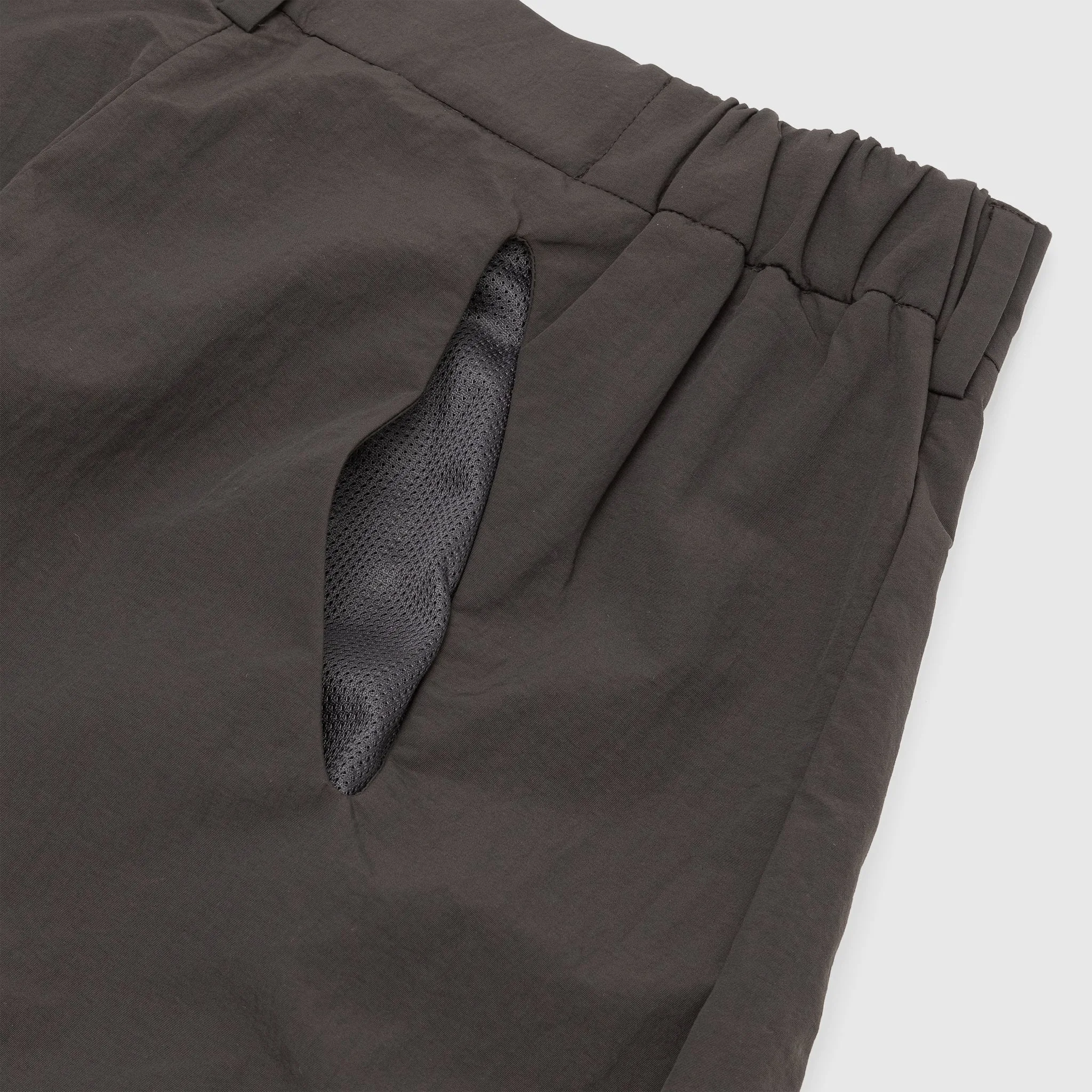 APERTURE TRACK PANT