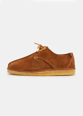 Caden Centre Seam Suede Shoe on Crepe - Cola Brown