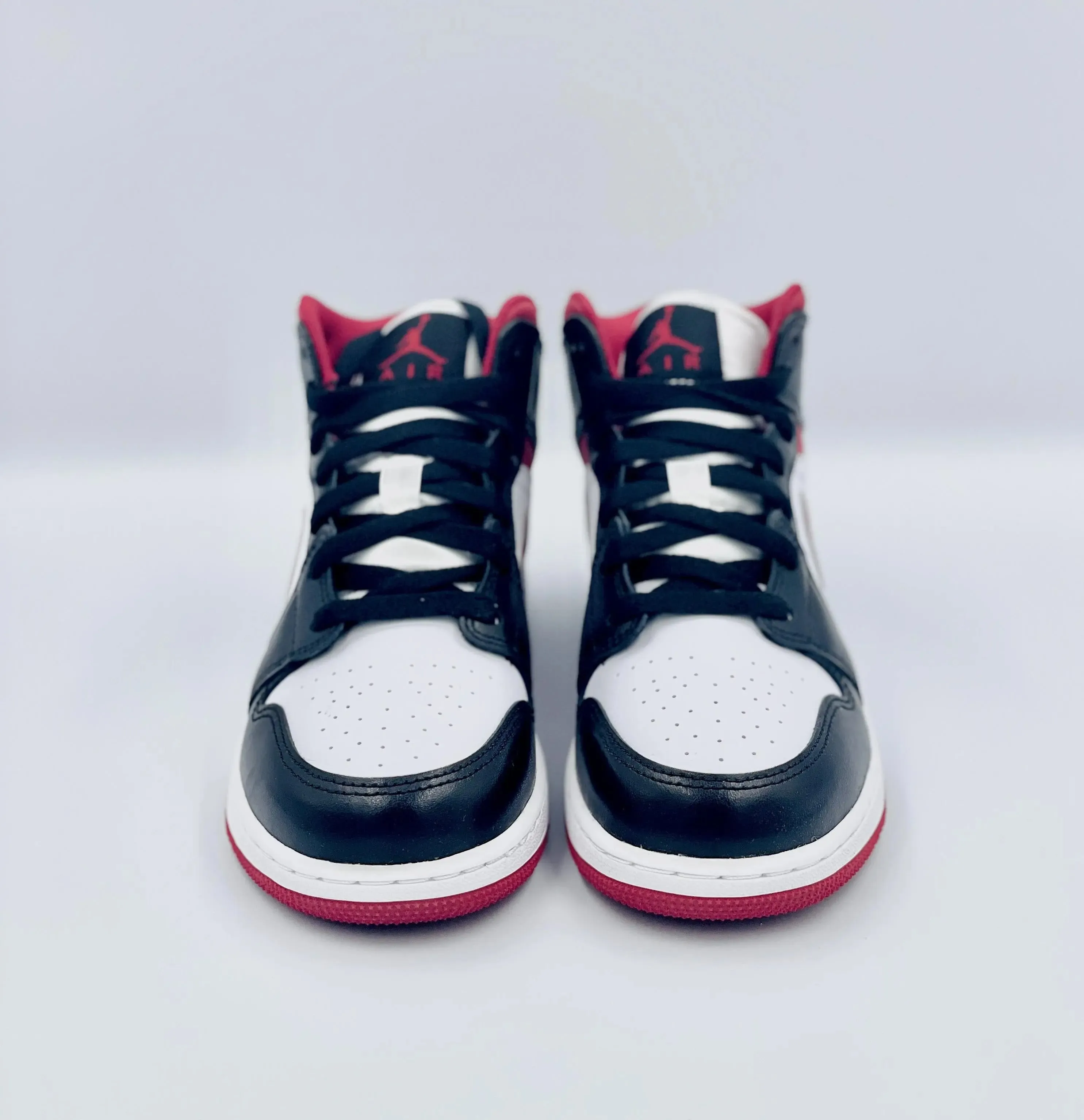 Jordan 1 Mid Gym Red Black White (GS)