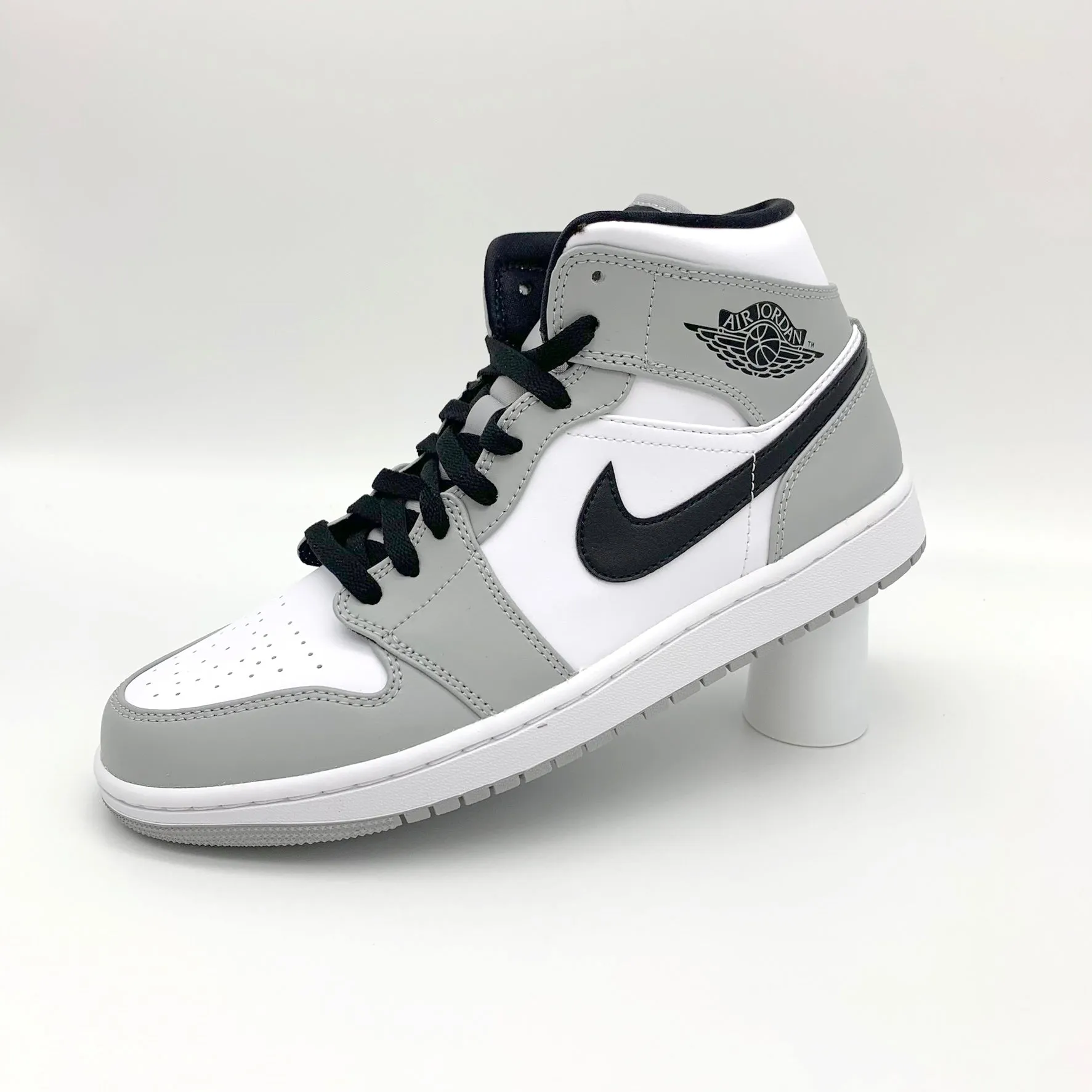 Jordan 1 Mid Light Smoke Grey