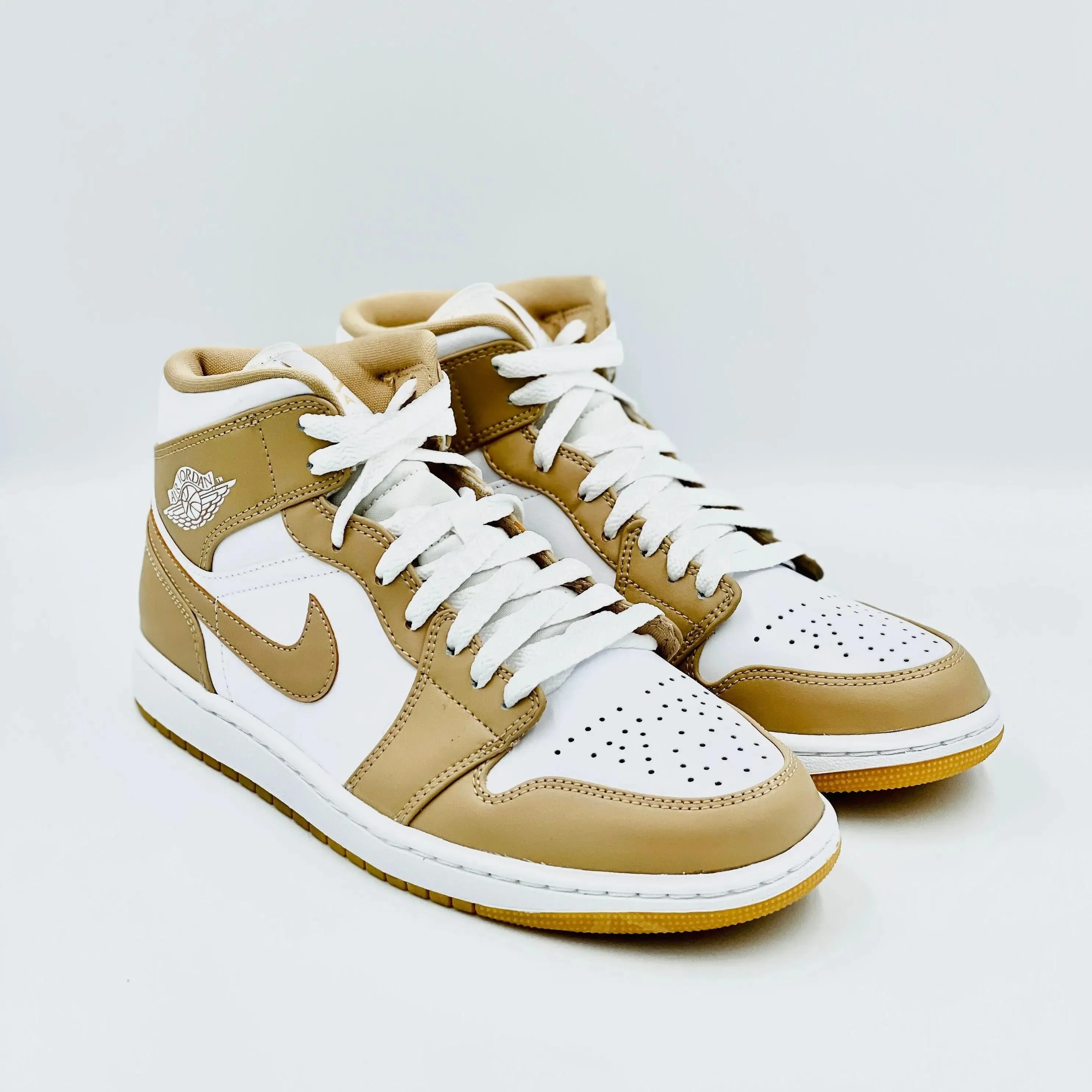 Jordan 1 Mid Tan Gum